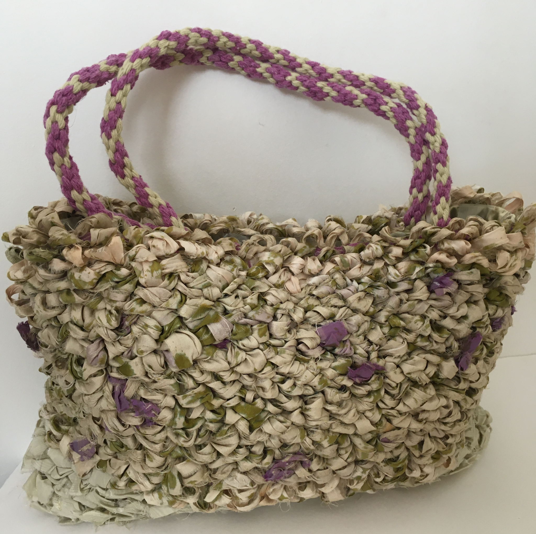 Handbag hand woven by Joy Dodd